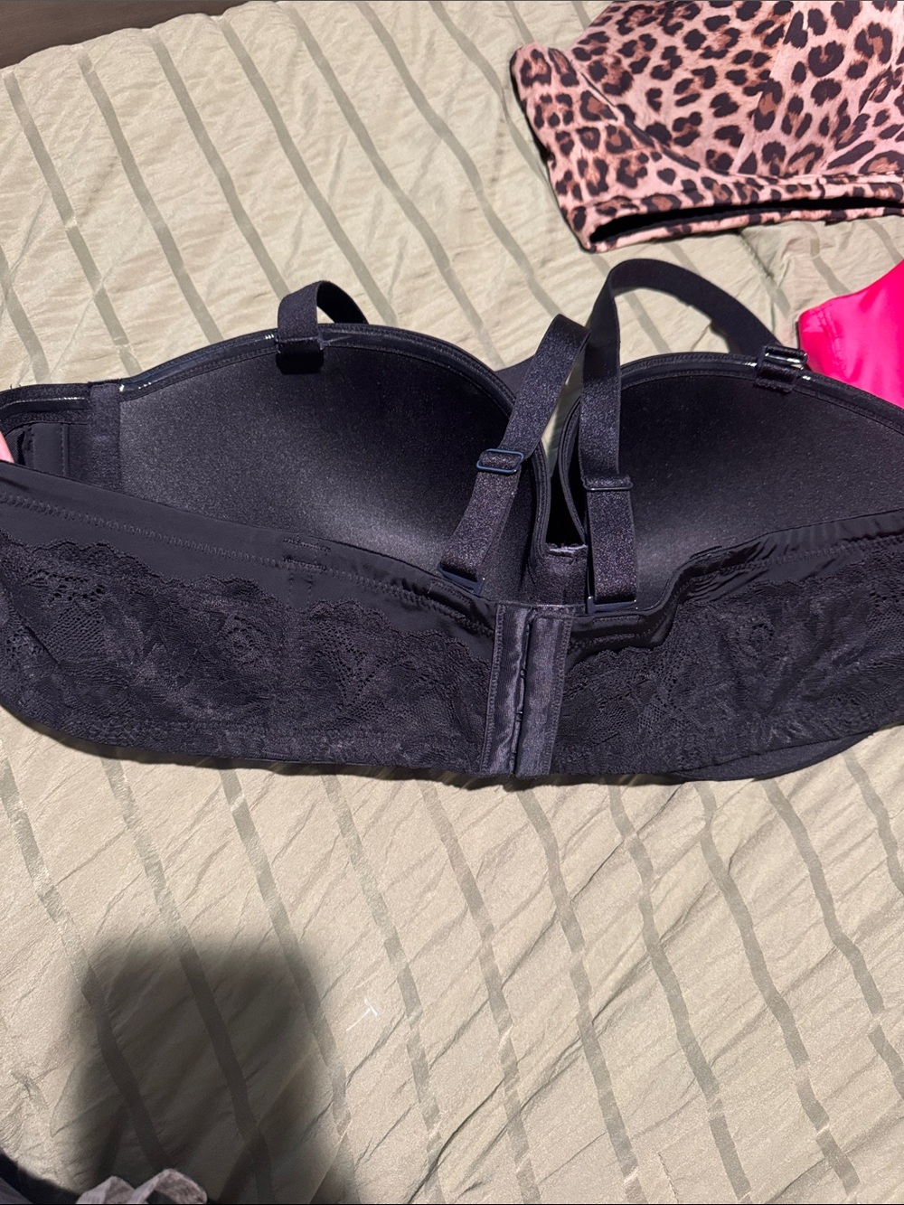 Torrid bra bundle - Picture 3 of 9